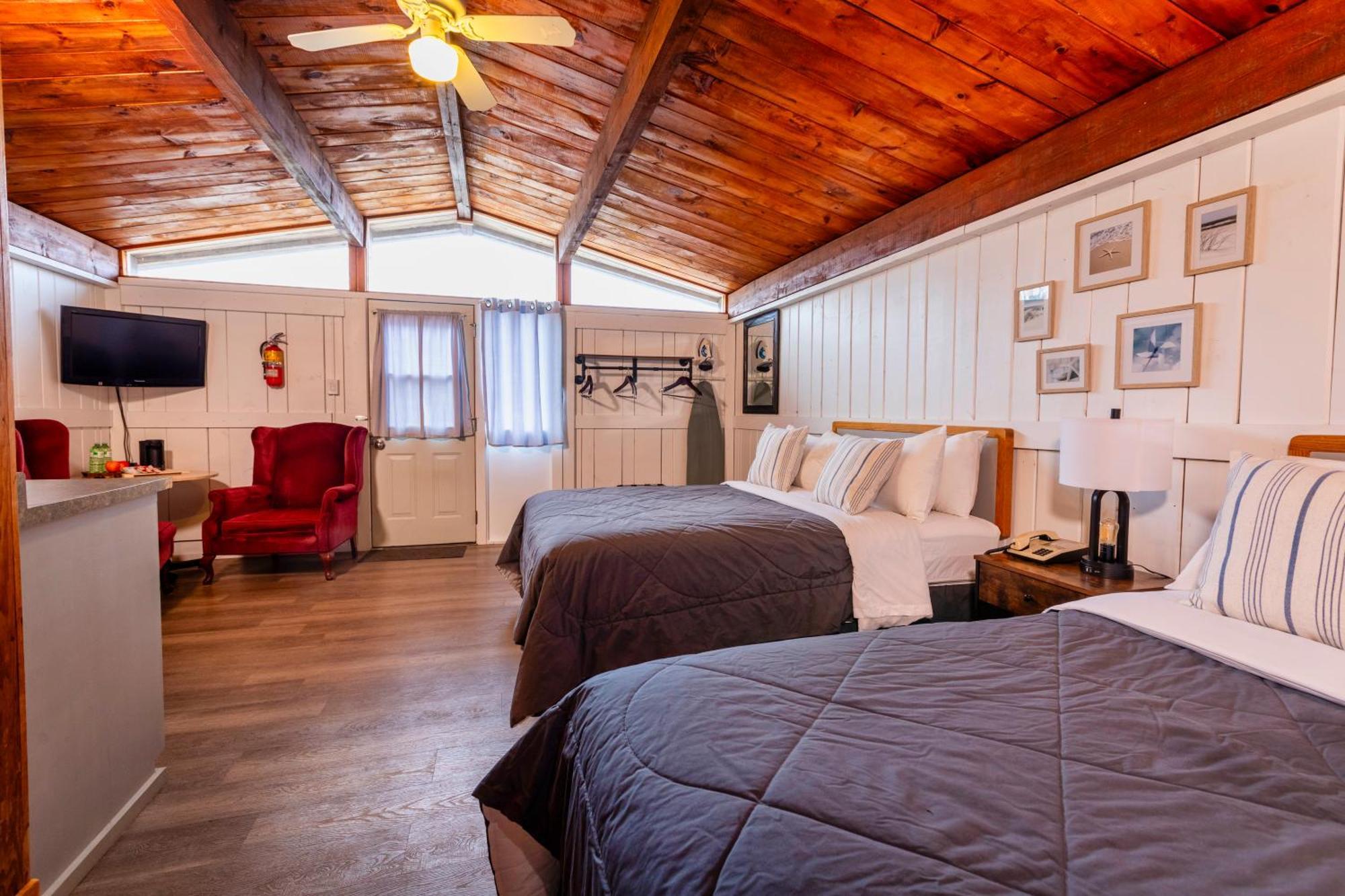 Old Orchard Inn Вулфвилл Экстерьер фото