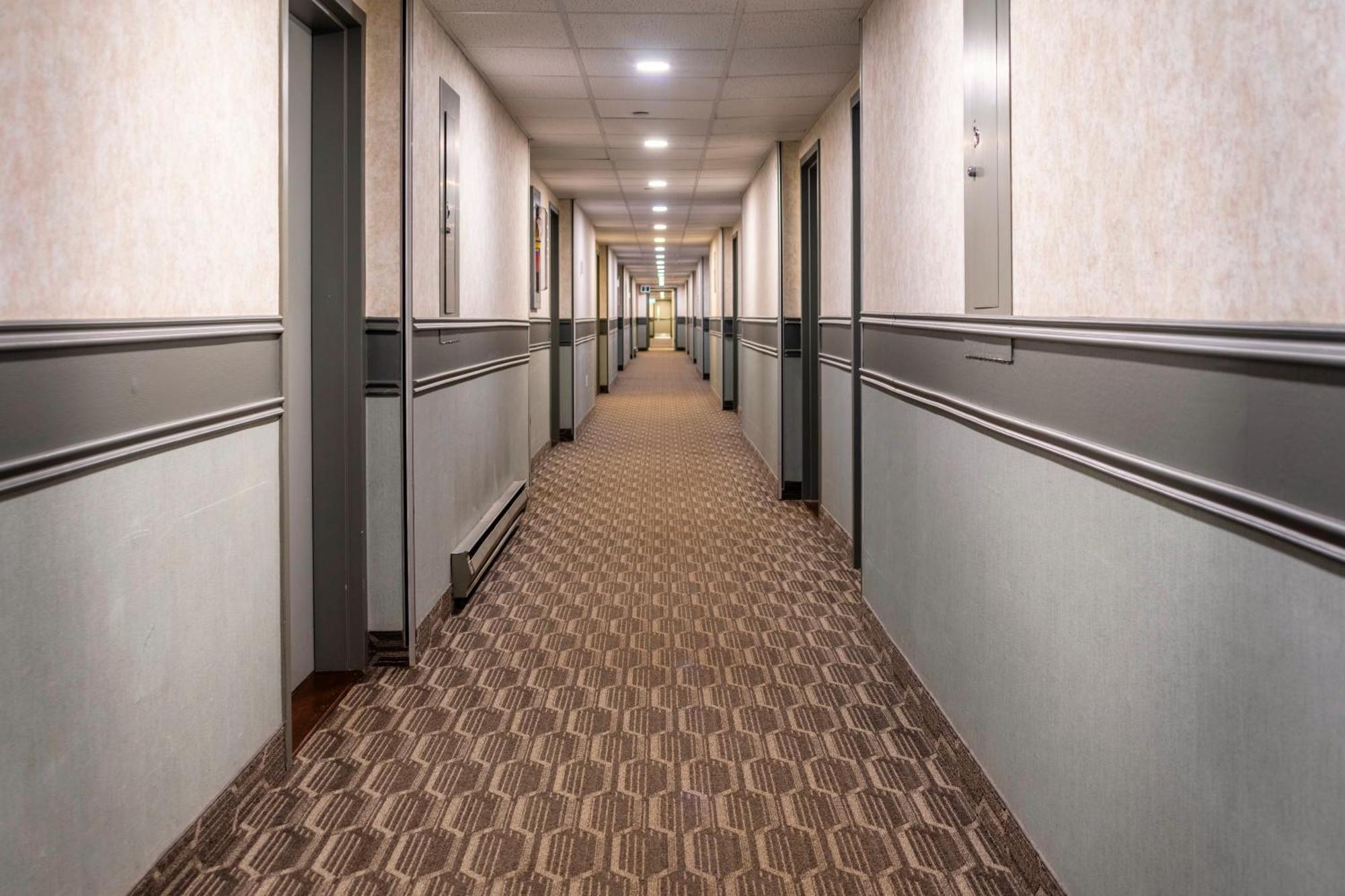 Old Orchard Inn Вулфвилл Экстерьер фото
