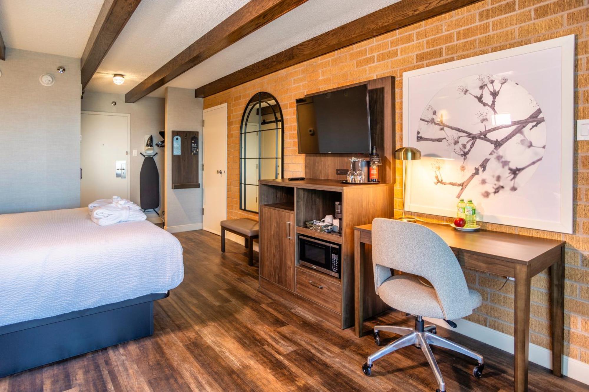 Old Orchard Inn Вулфвилл Экстерьер фото